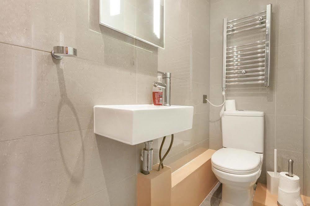 Notting Hill Gate Hotel