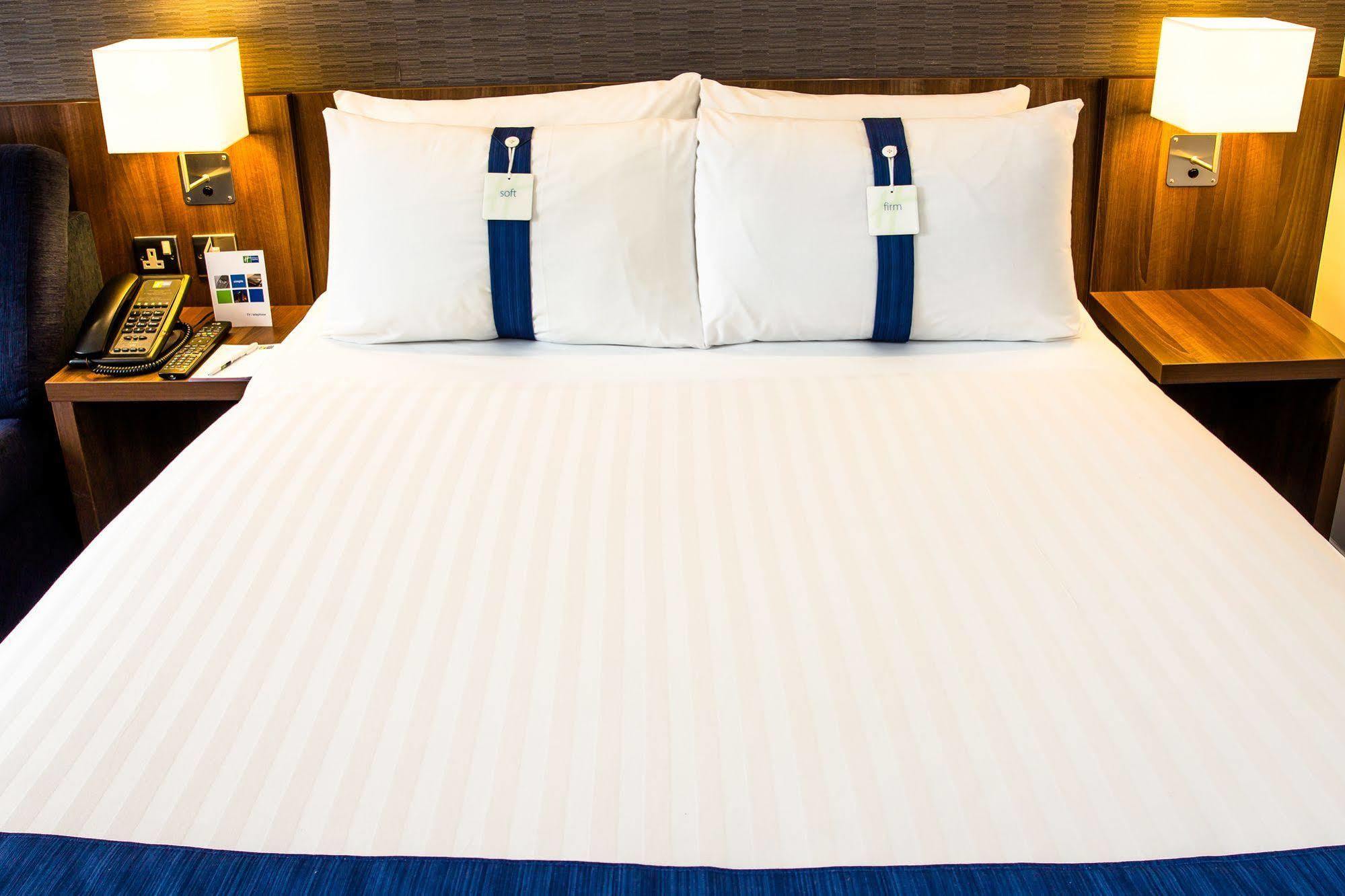 Express Earls Court By Ihg Hotell 3*