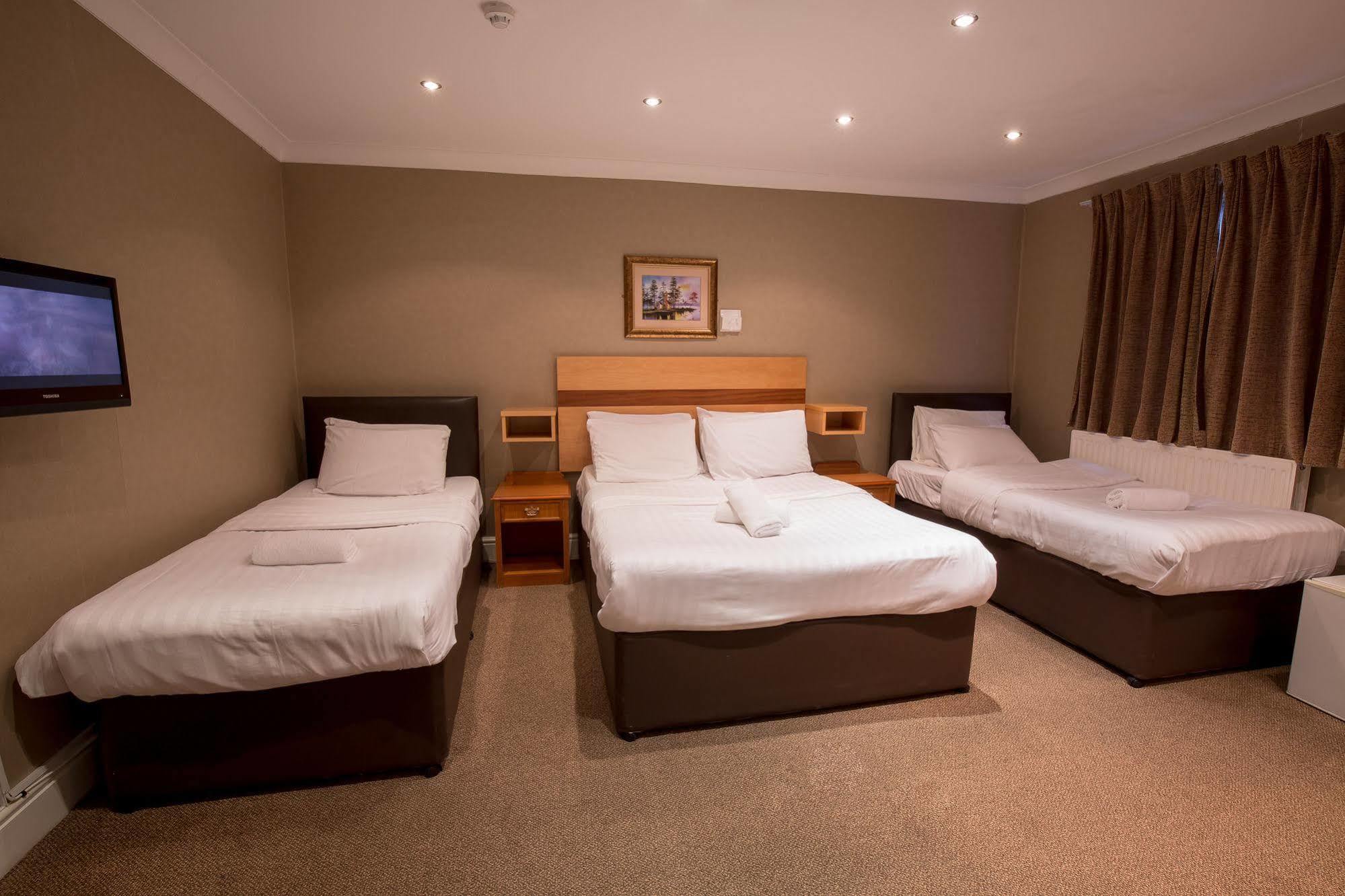 Hotell Newham 2*