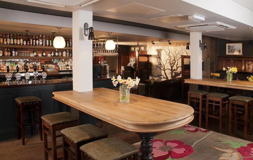 Coach & Horses 3*