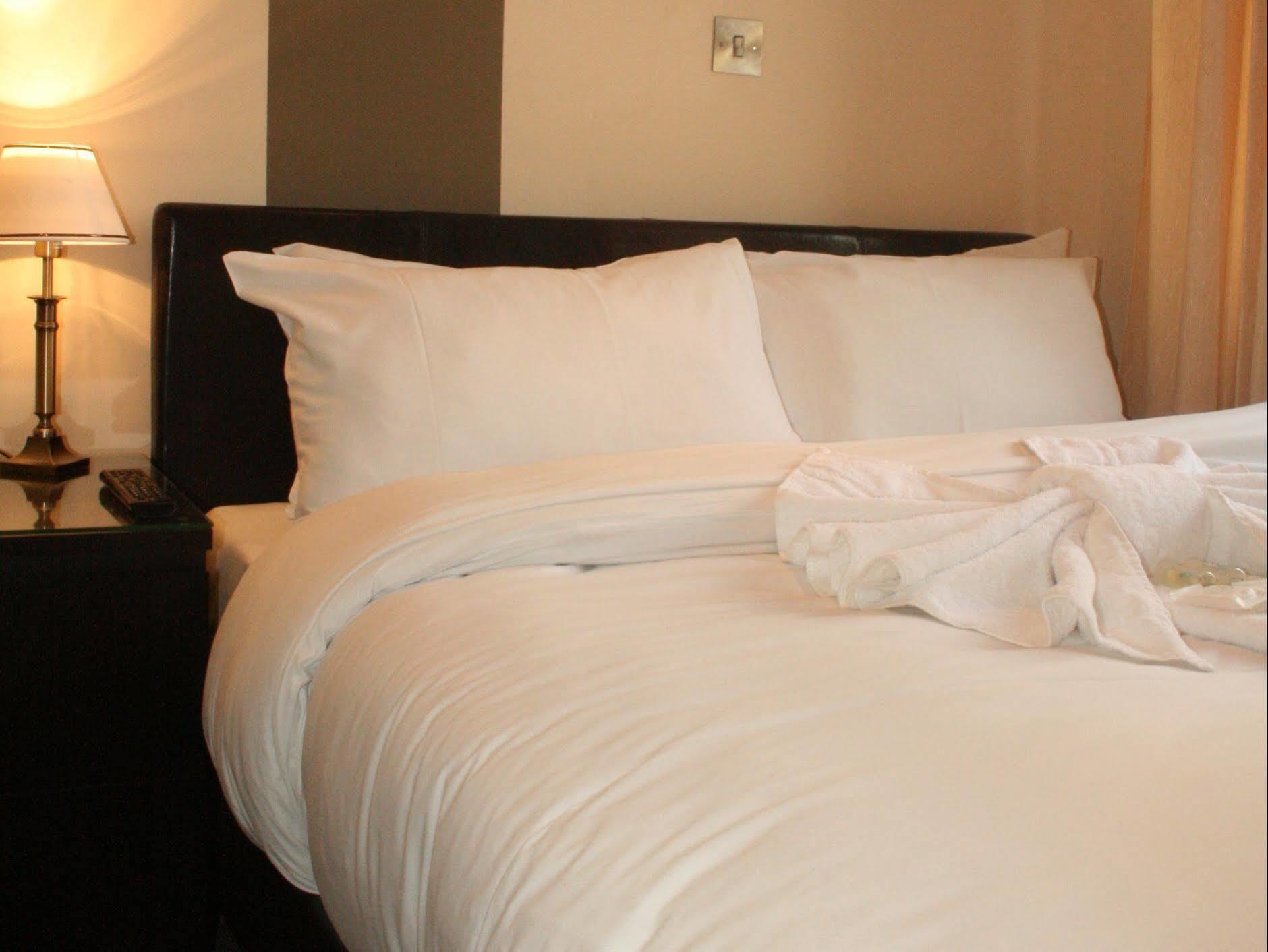 New Market Ale House Inn 2*