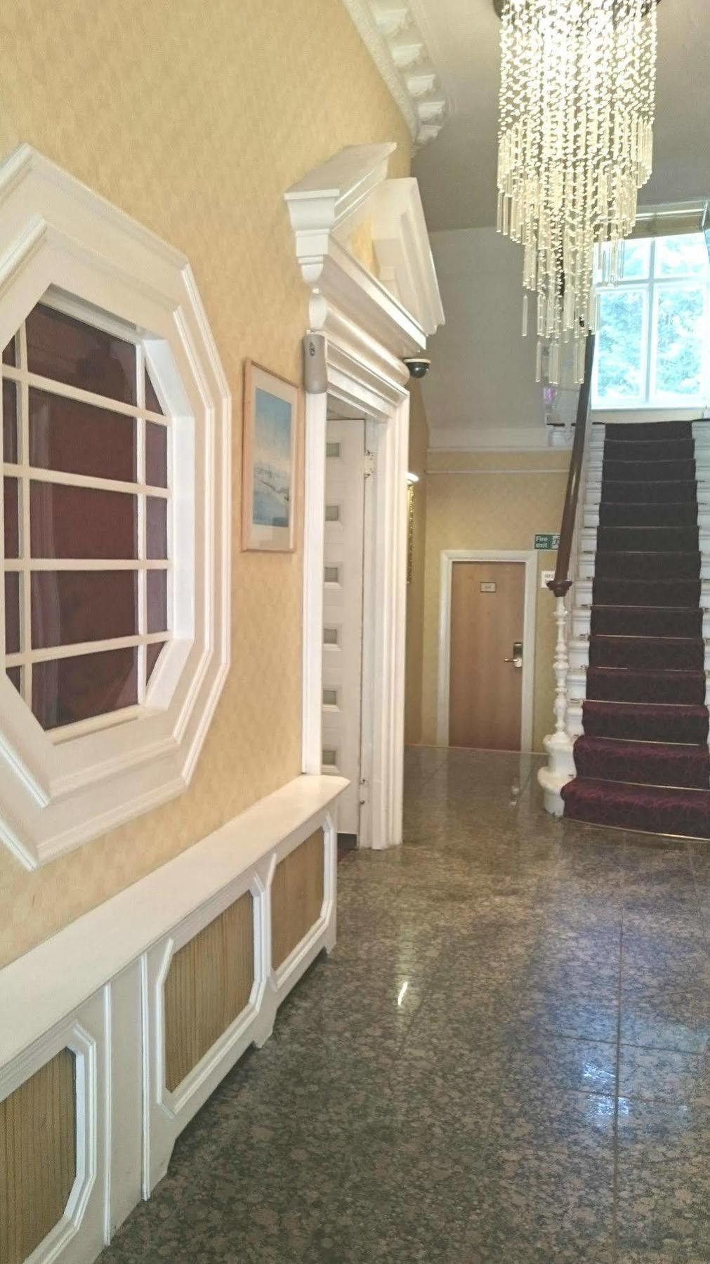 Lord Jim Kensington Hotel 3*