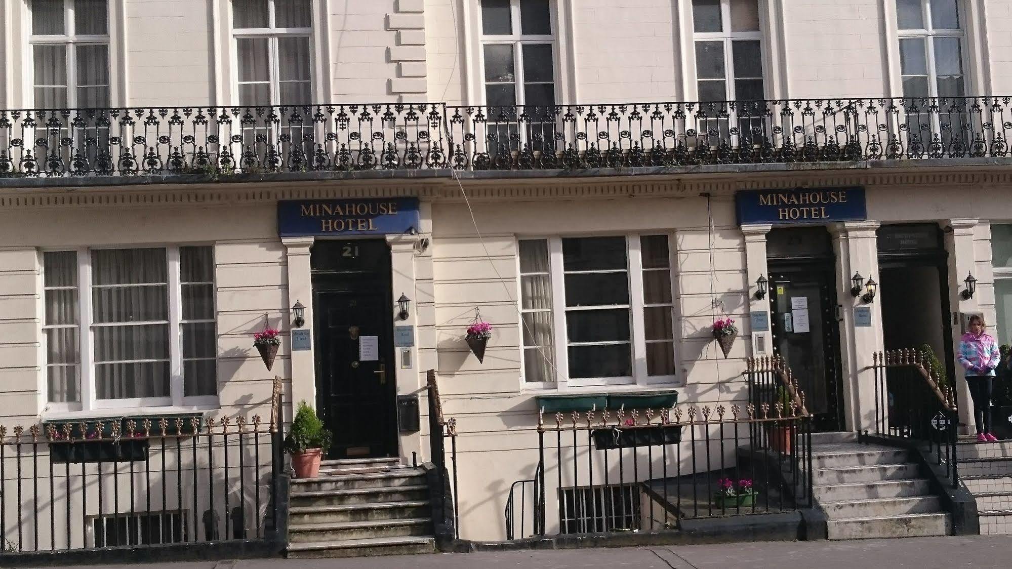 Hotel Mina House 2*