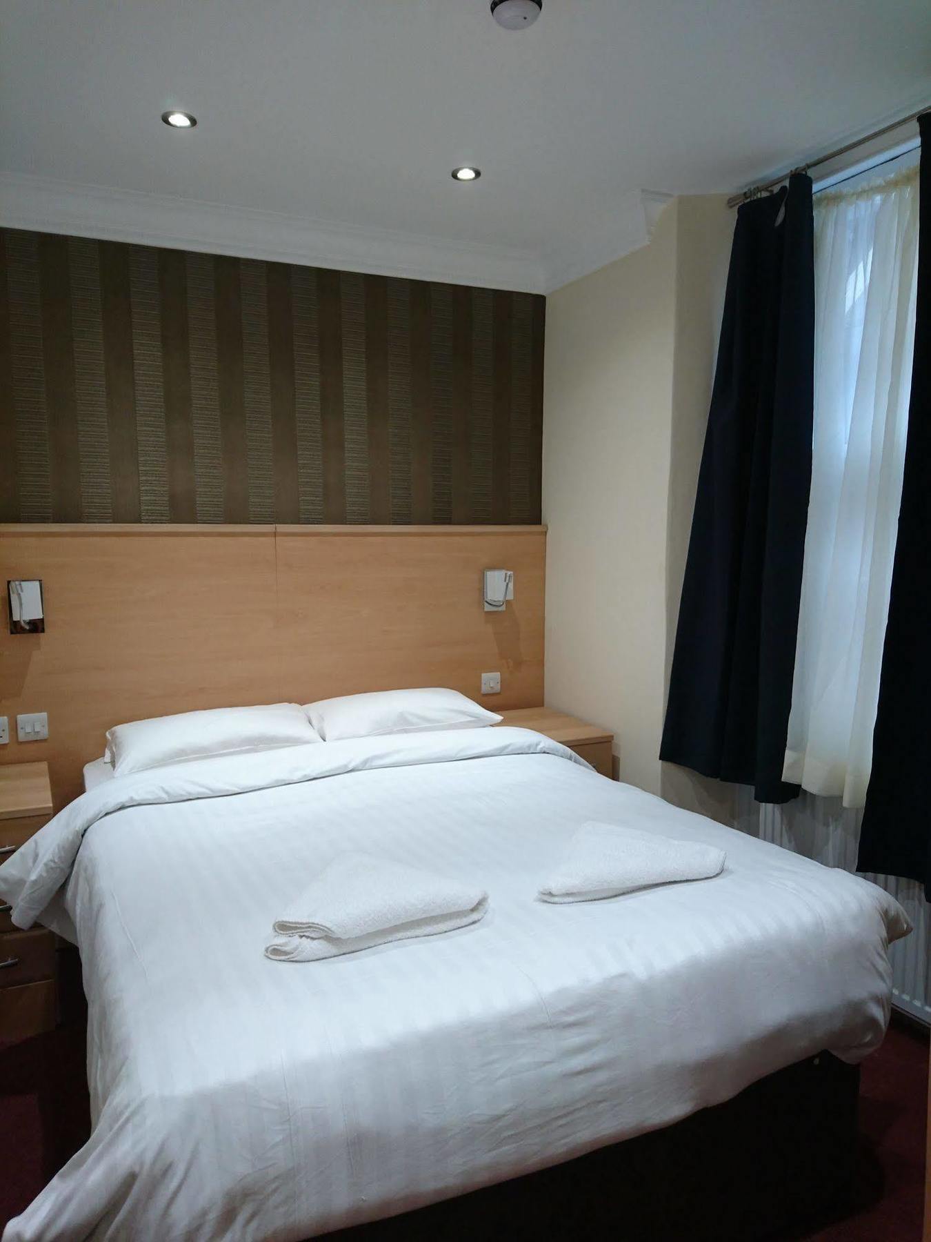 Hotel Mina House