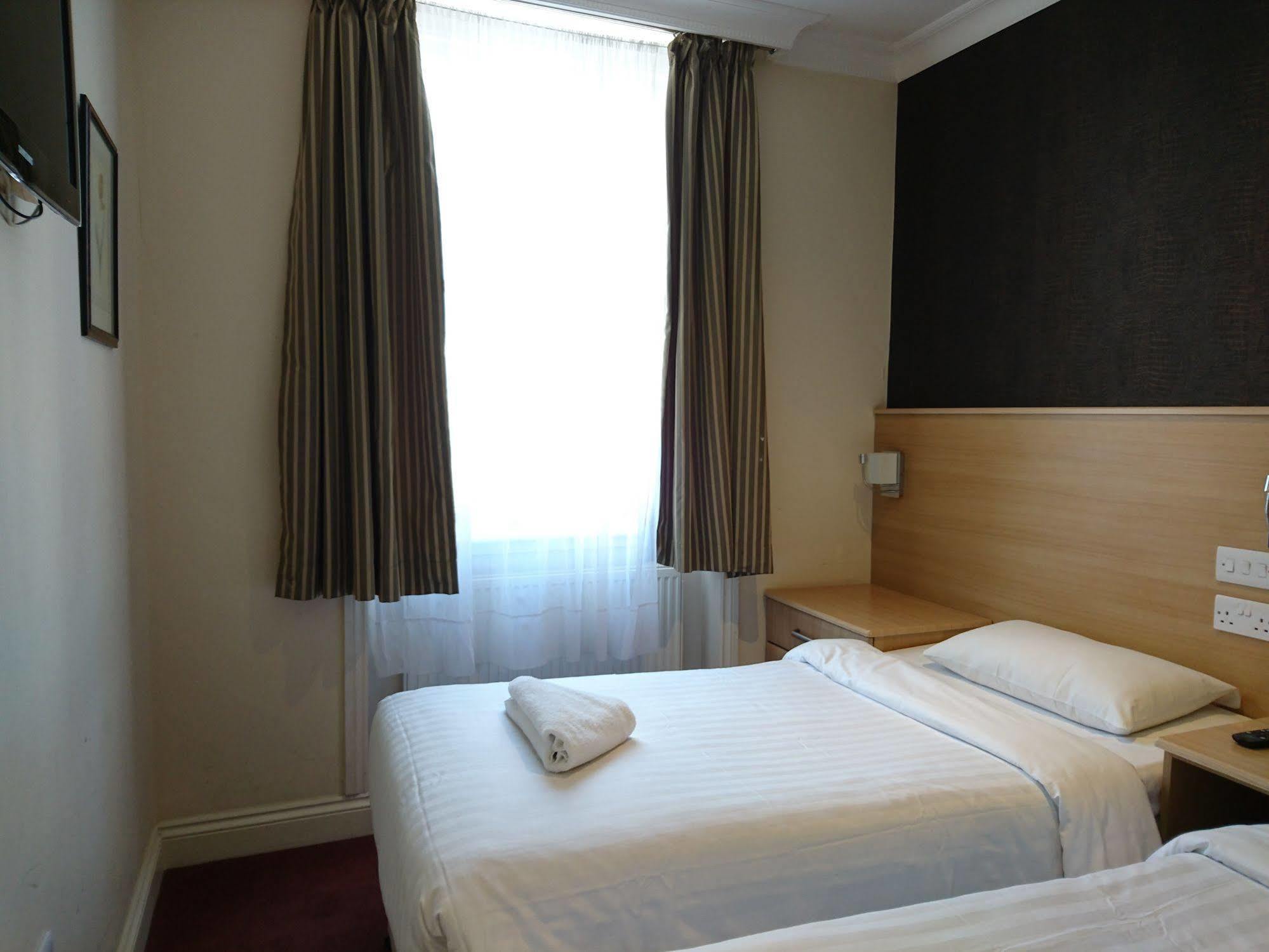 Hotel Mina House
