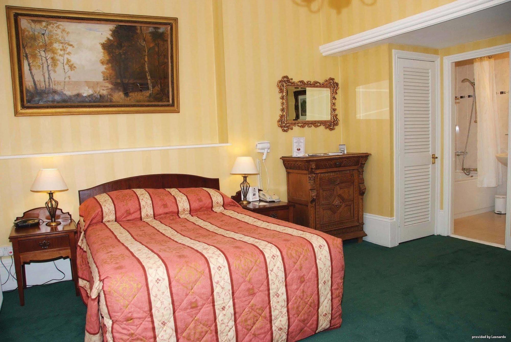 Western Swiss Hotel