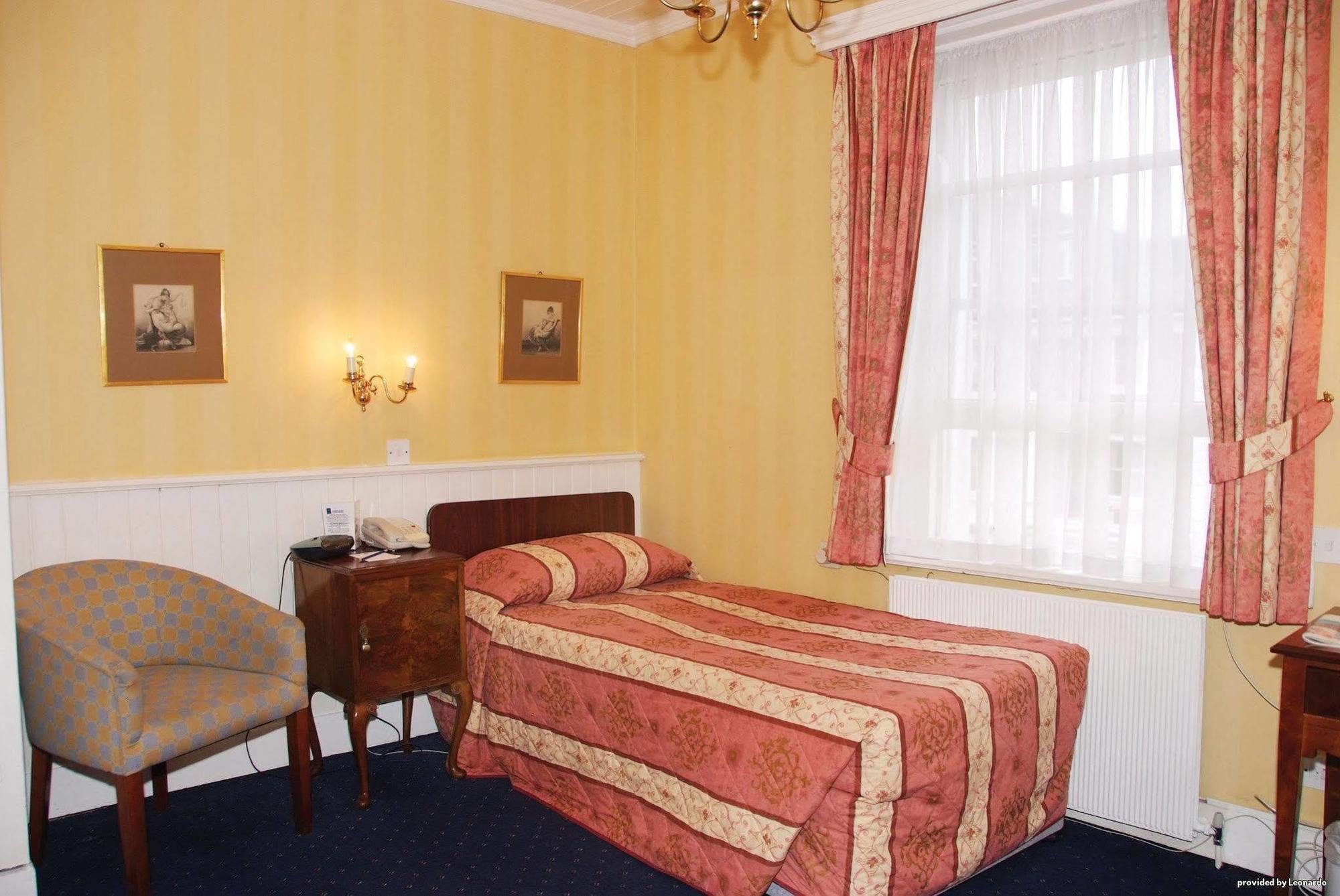 Western Swiss Hotel London