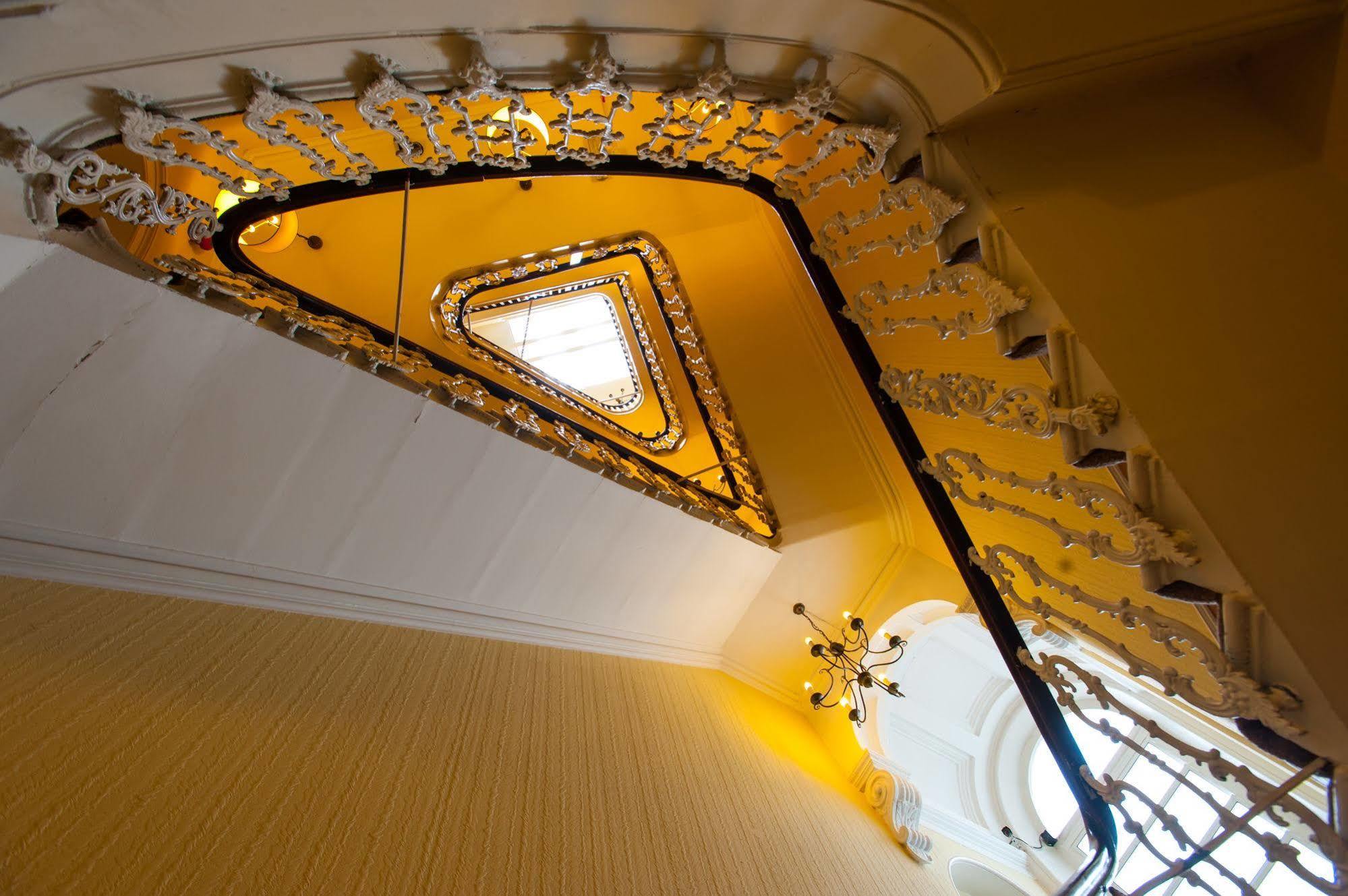 The Crescent Hyde Park Hotel Londen