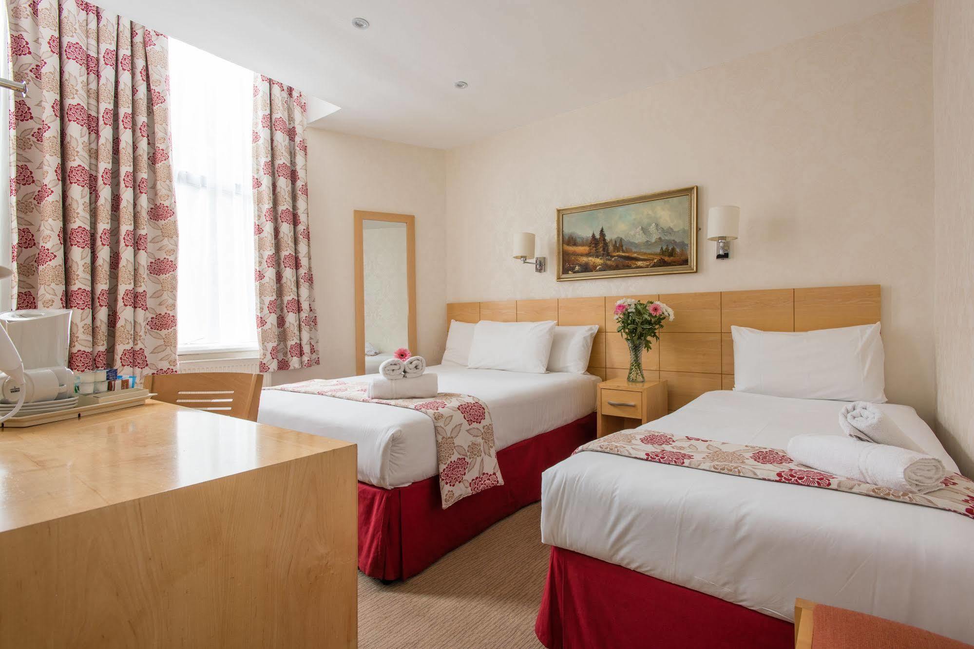 Hotell Oliver Plaza