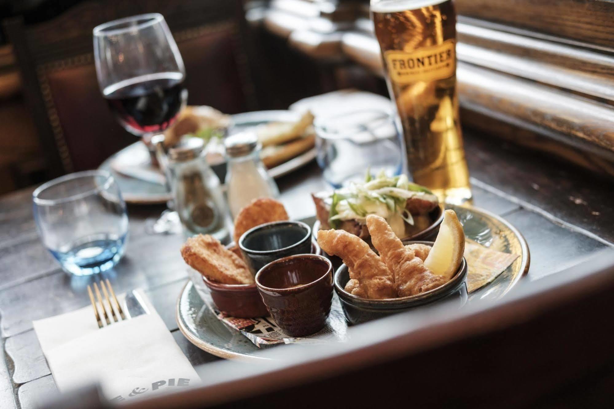 The Mad Hatter 3* Londen