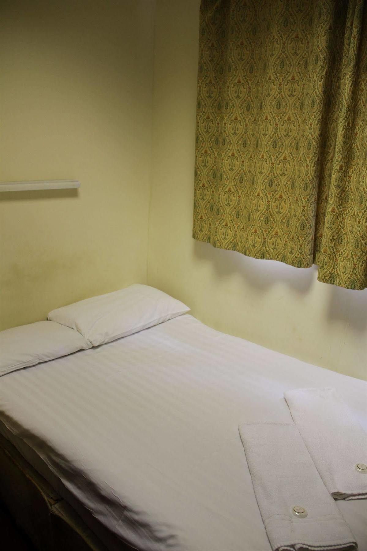 Hotel Olympia London