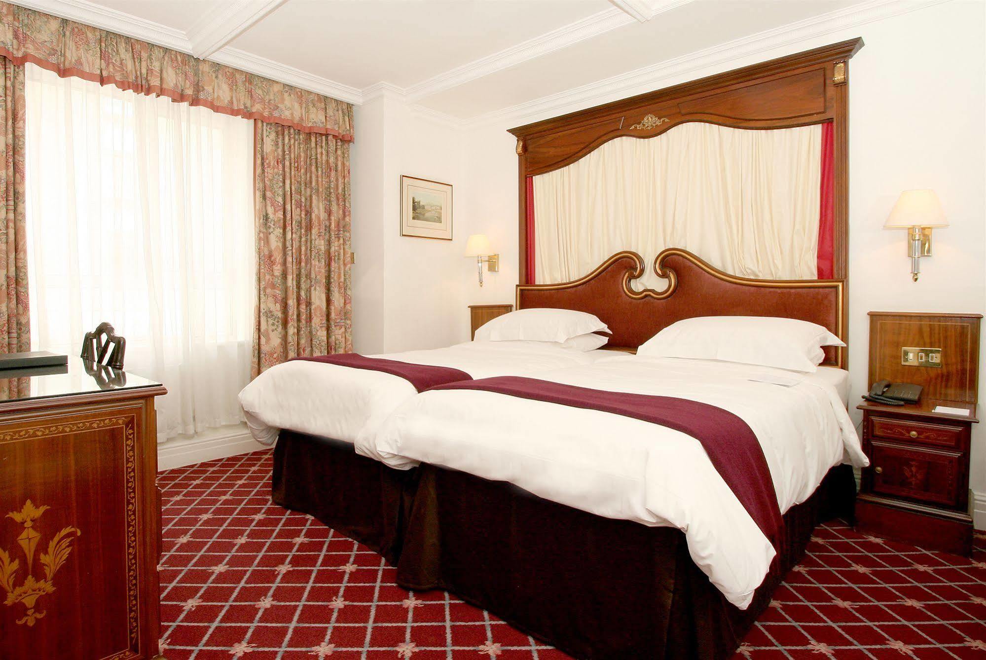 The Rathbone Hotel, Fitzrovia Hotel 4*