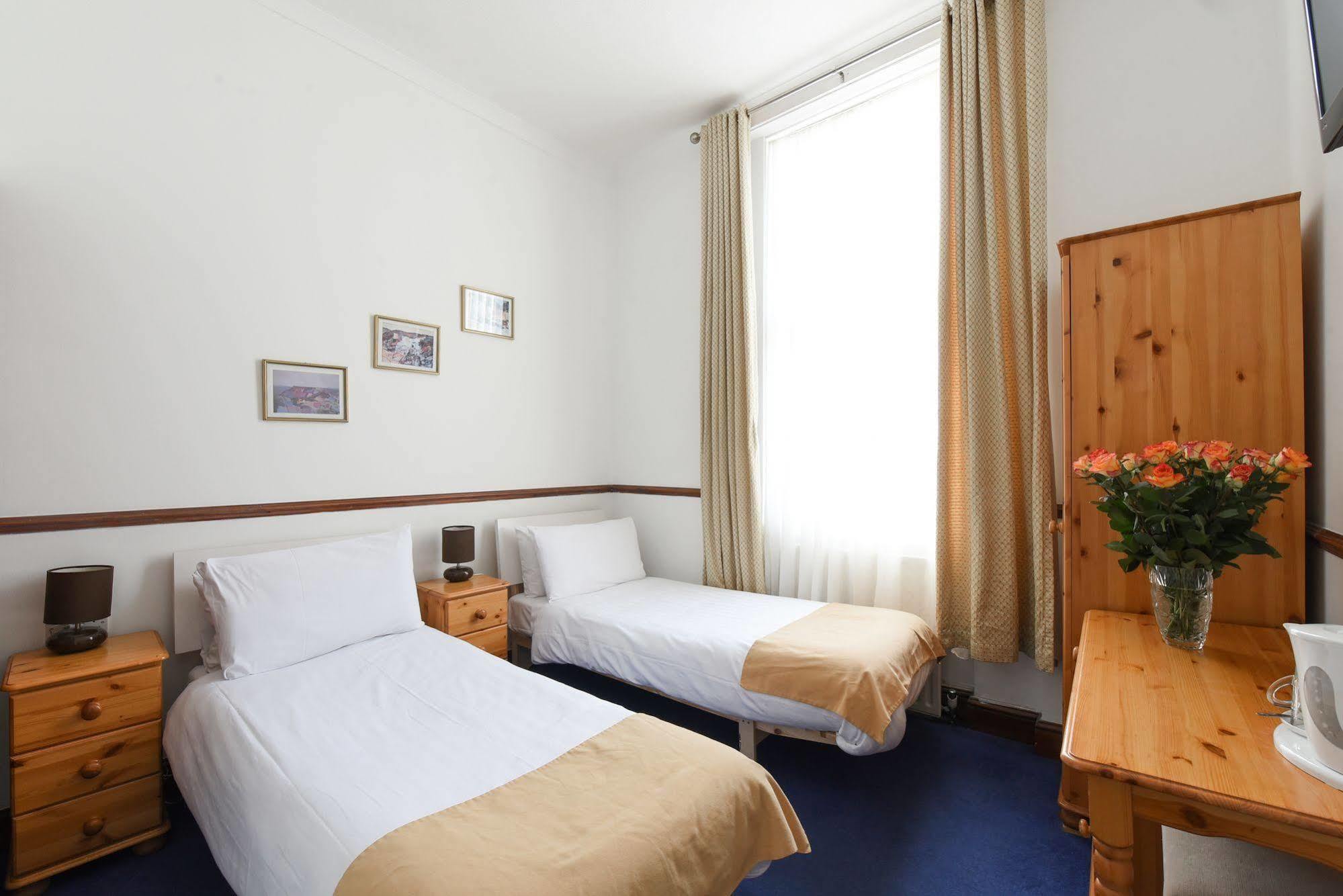 Meridiana London