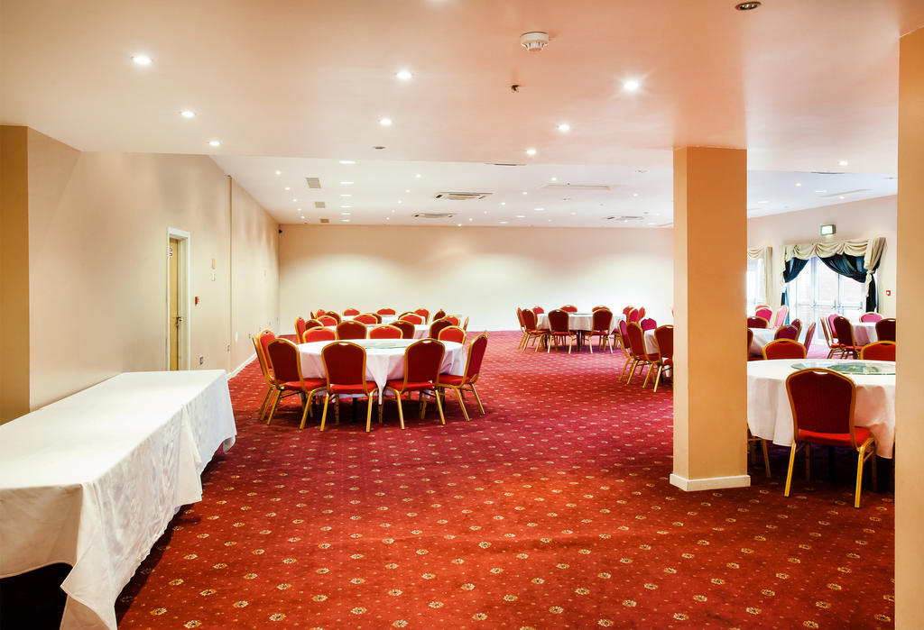 Oyo Luton London