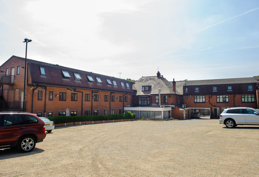 Hotel Oyo Luton London