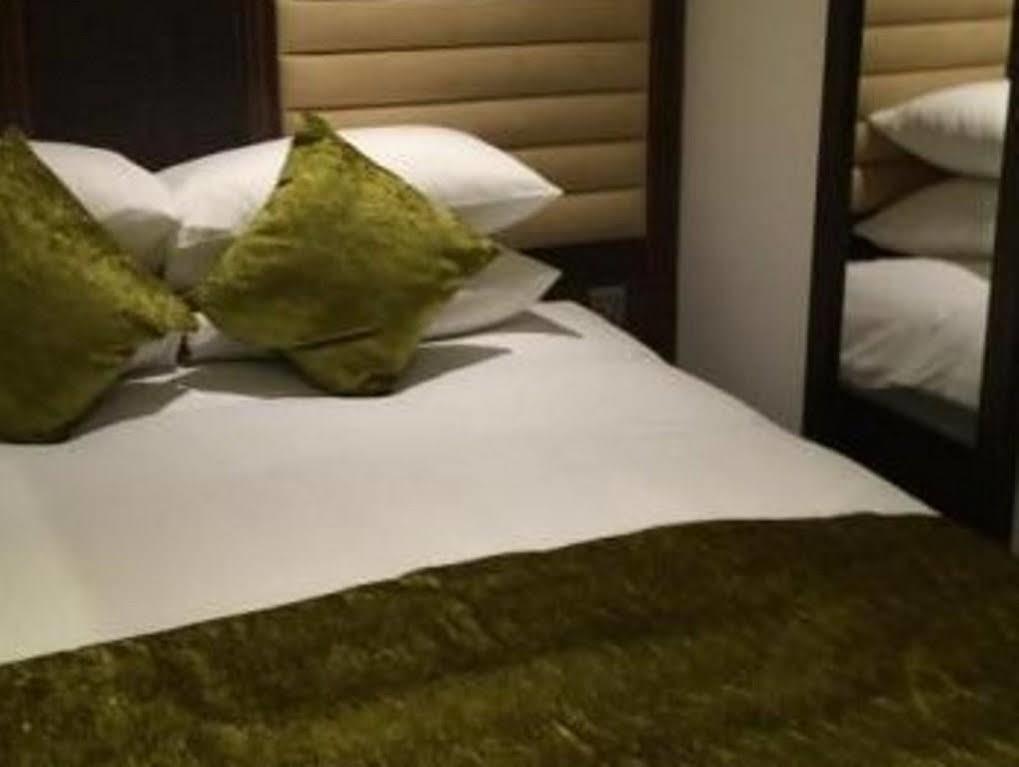 Maitrise Edgware Road - 4*