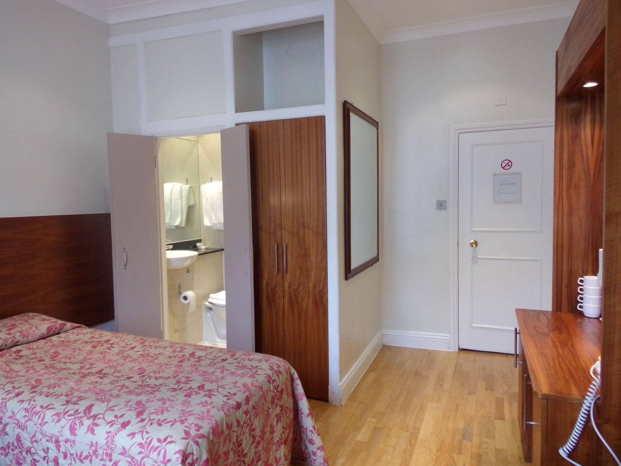 Wedgewood Hotel