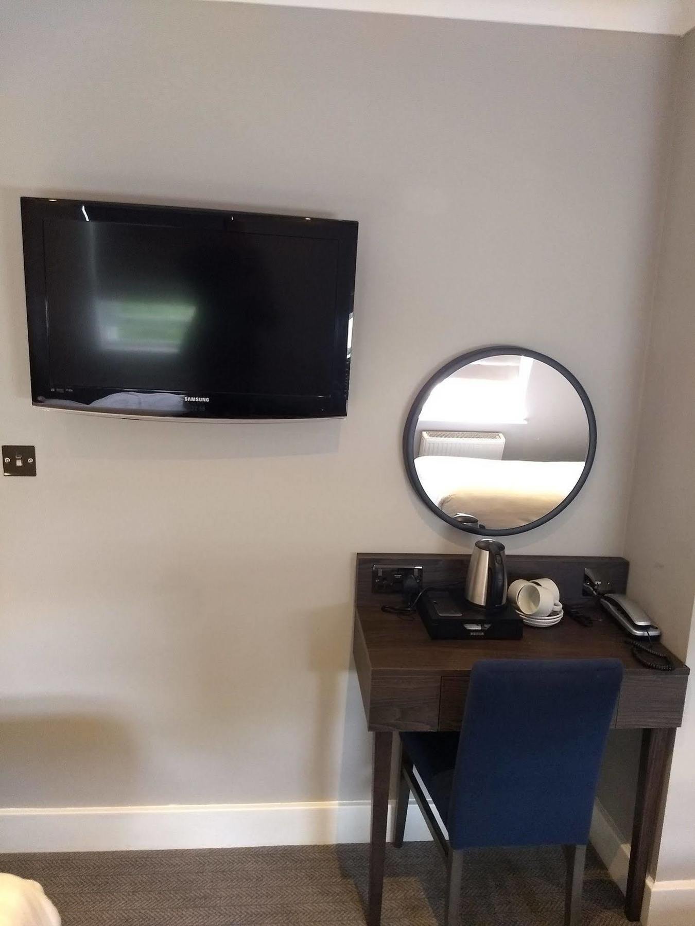 Hotel Garden Court 3*