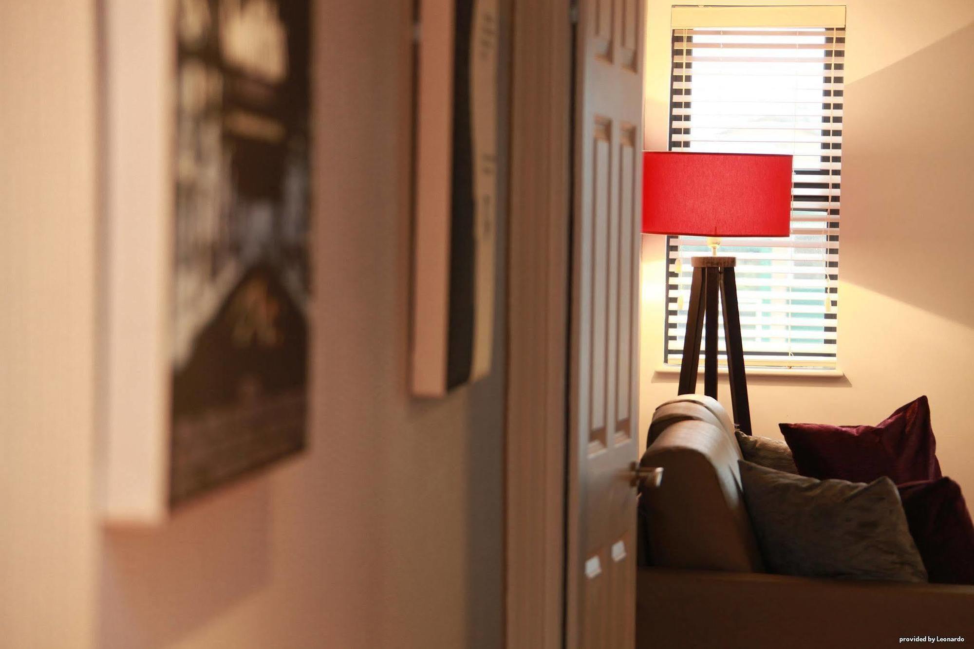 Maitrise Ealing - * London