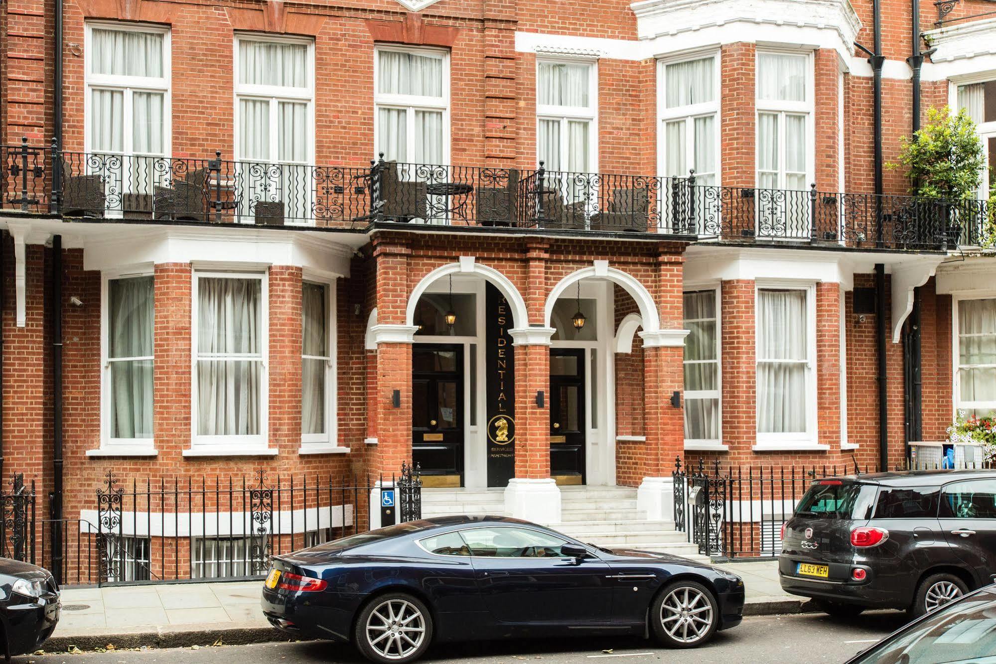 Aparthotel Presidential Kensington London