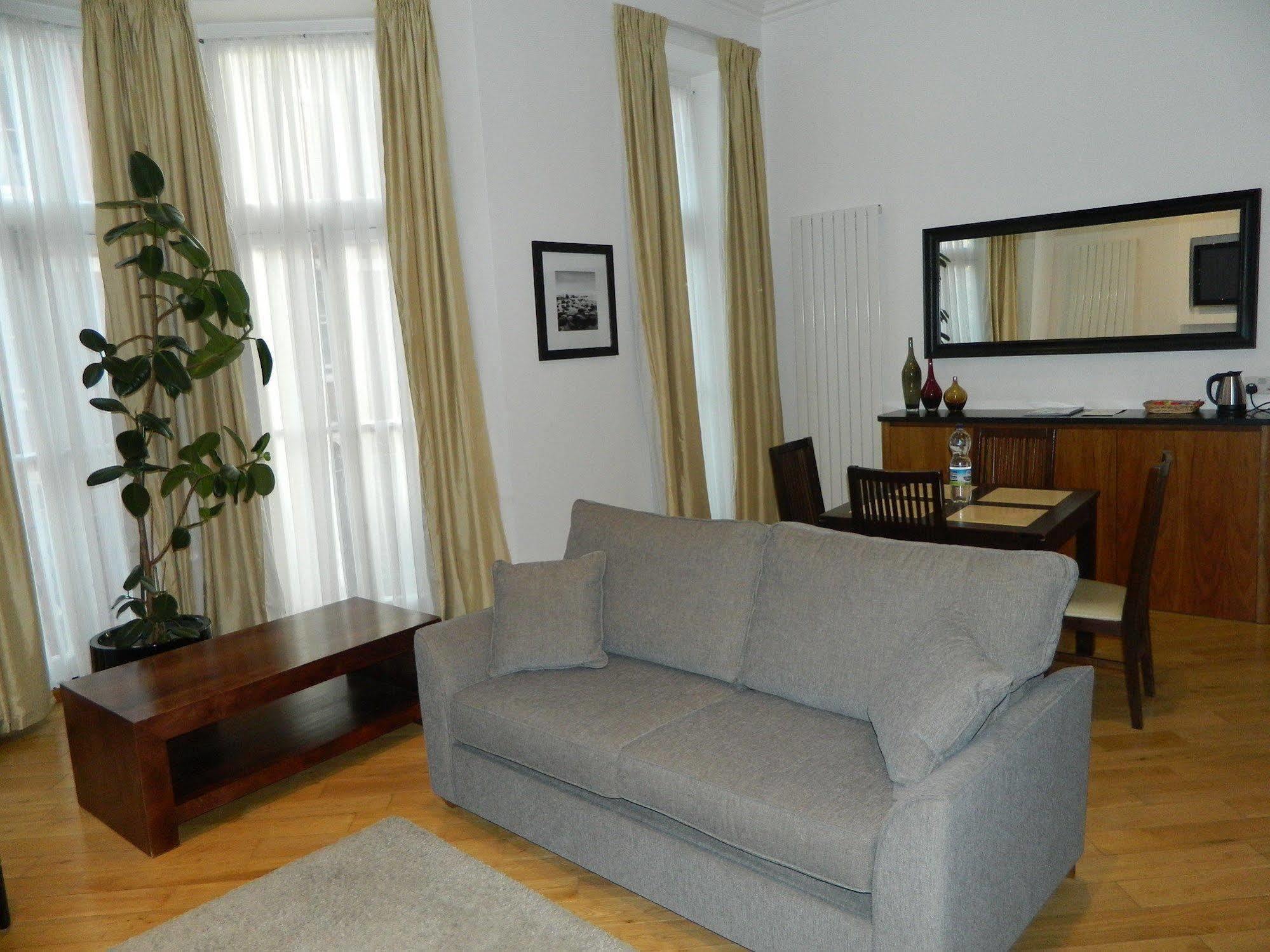 Presidential Kensington Aparthotel