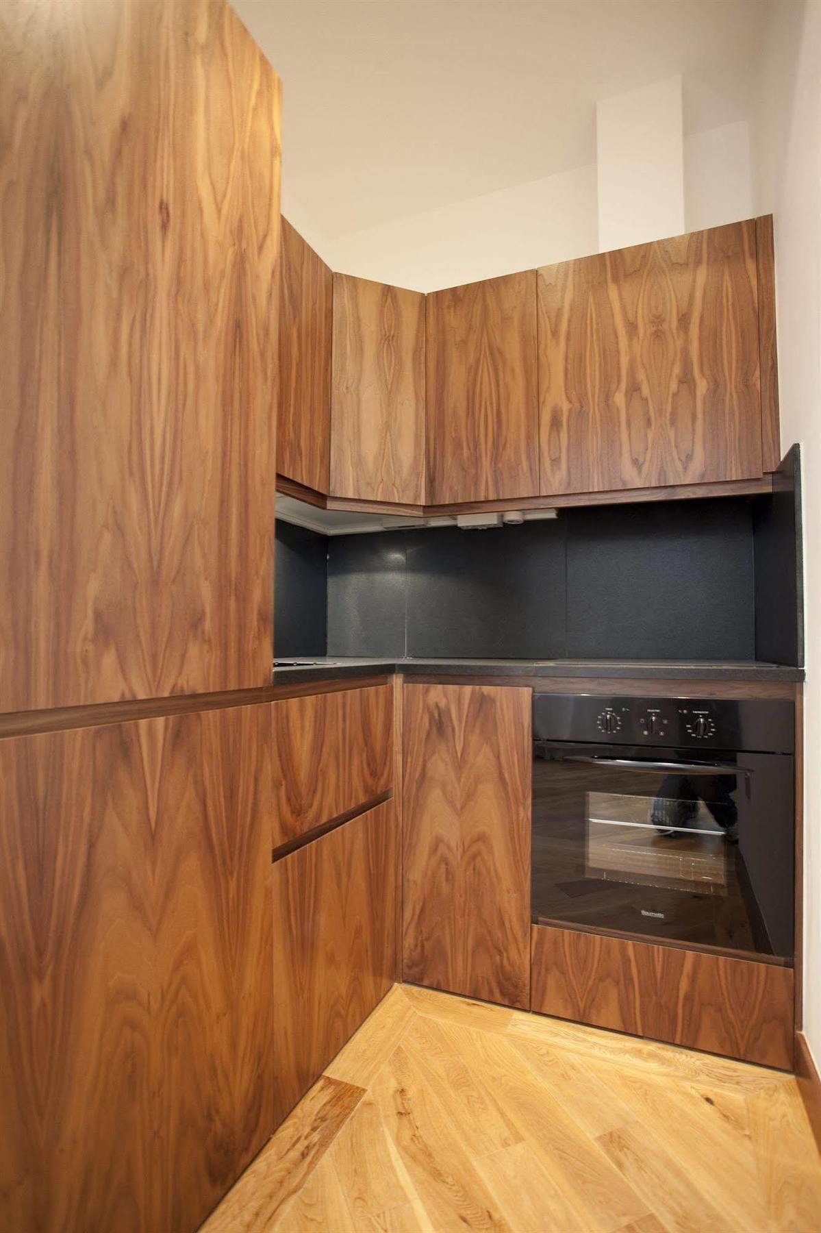 Presidential Kensington Aparthotel 4*