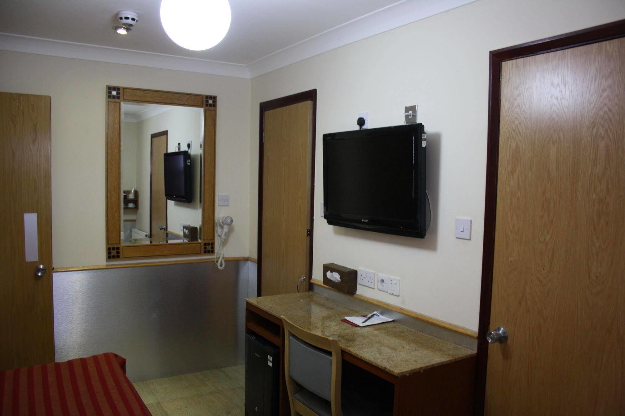 Hotell Eurotraveller Hotel- Express 3*