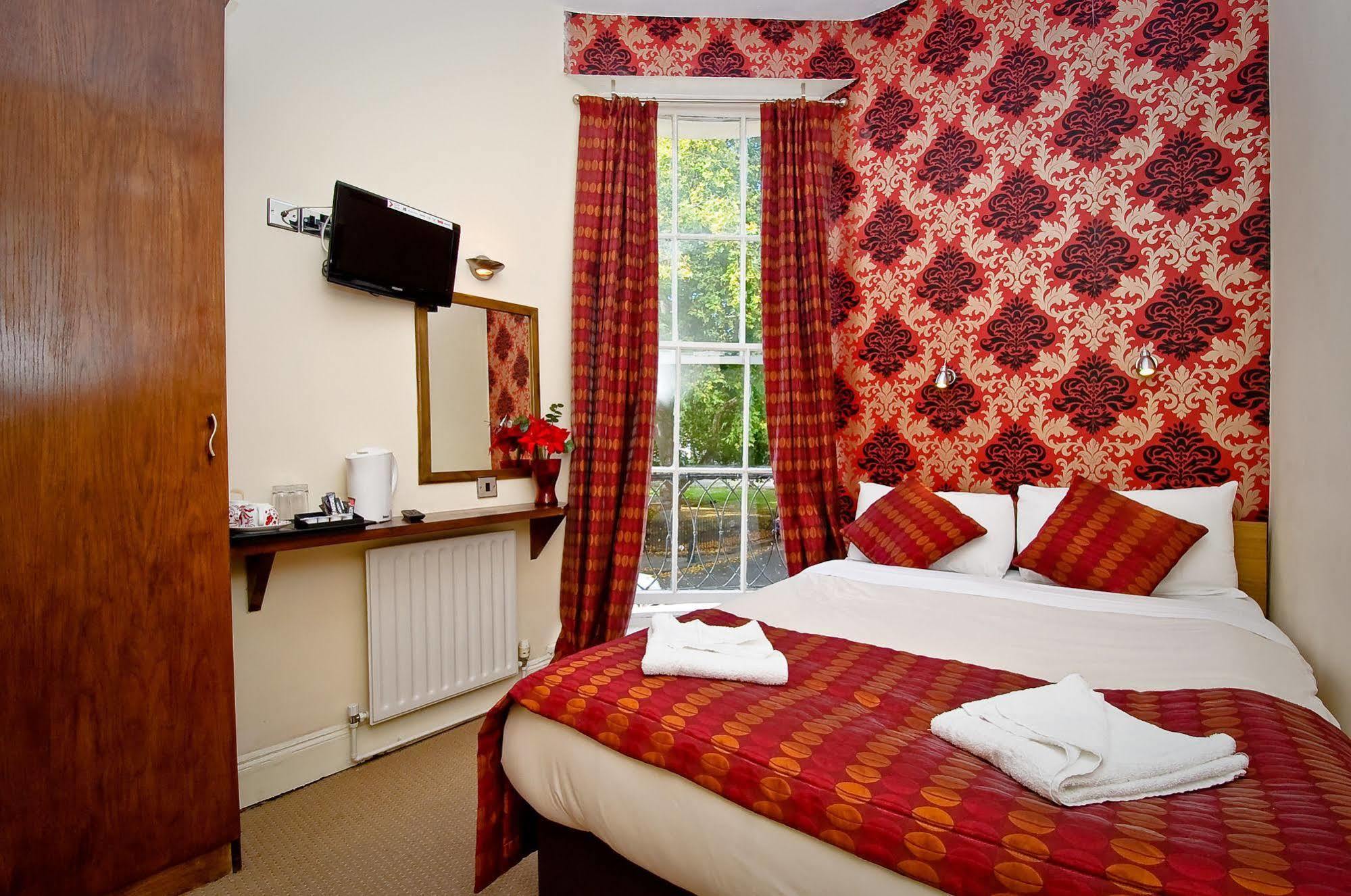 Leigh House Hotell