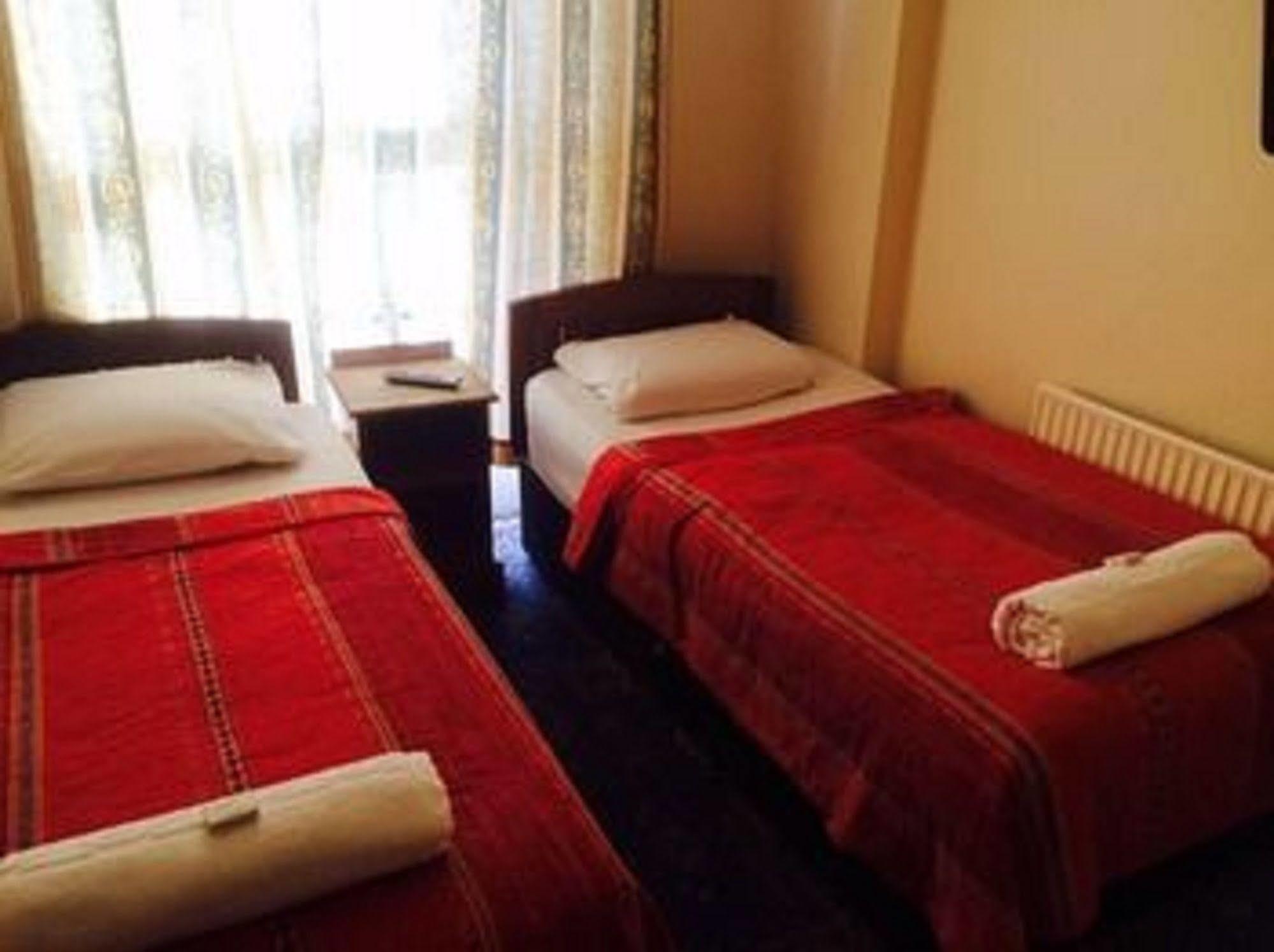 Golden Star Hotel Hotel London