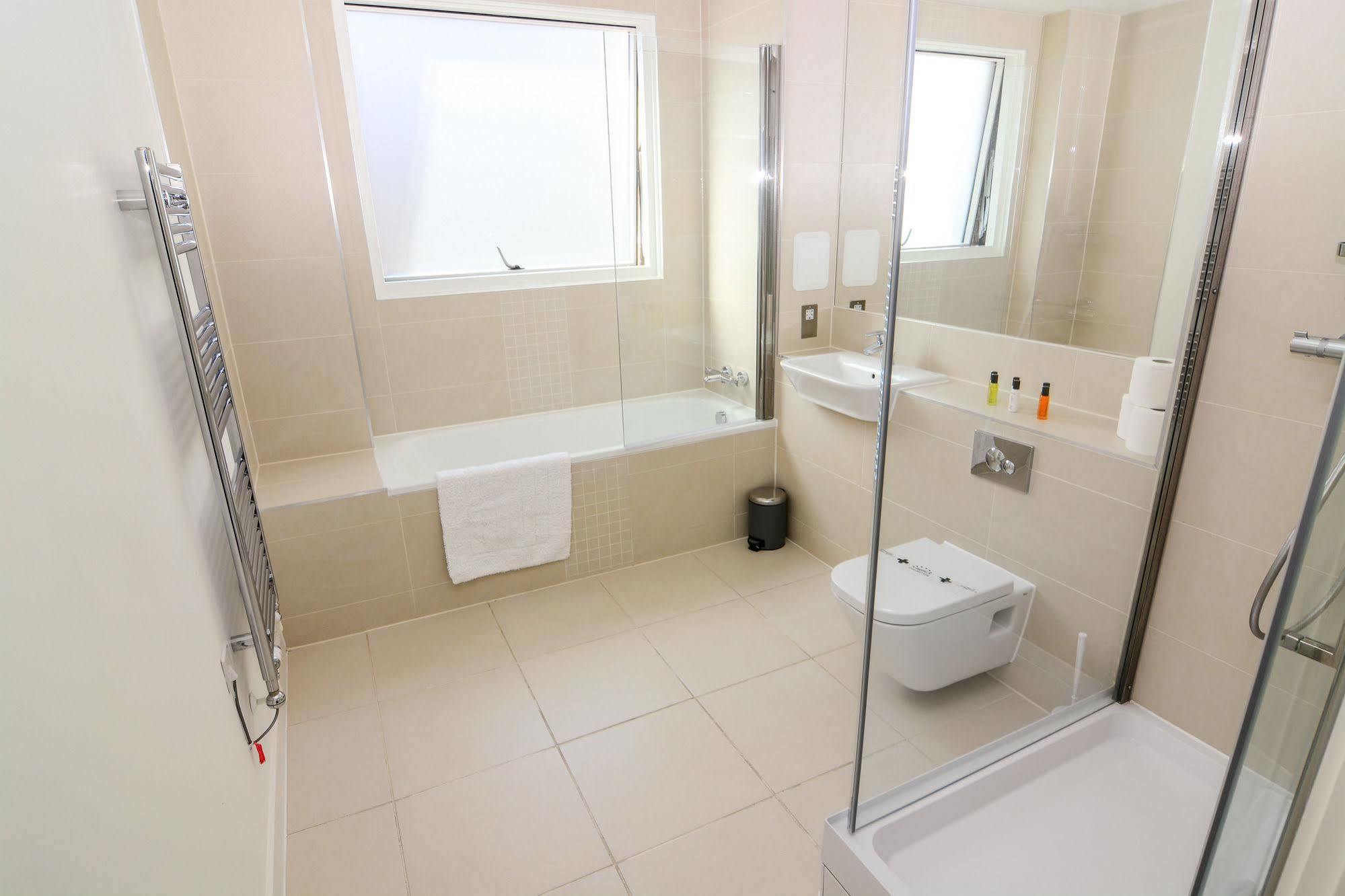 Apartment Wharf - Cambridge Av Apartment *