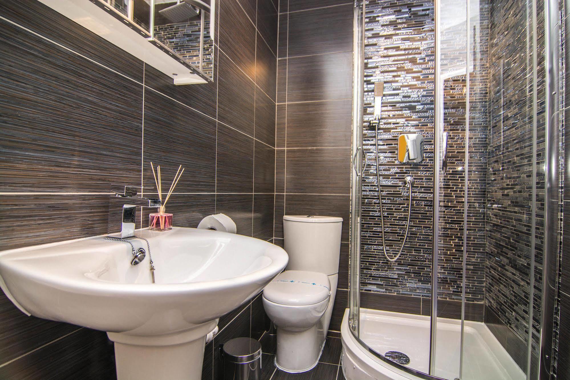 Hotel Wharf - Vintage Central