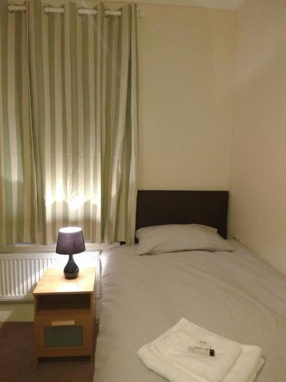 Acton Lodge Guest House