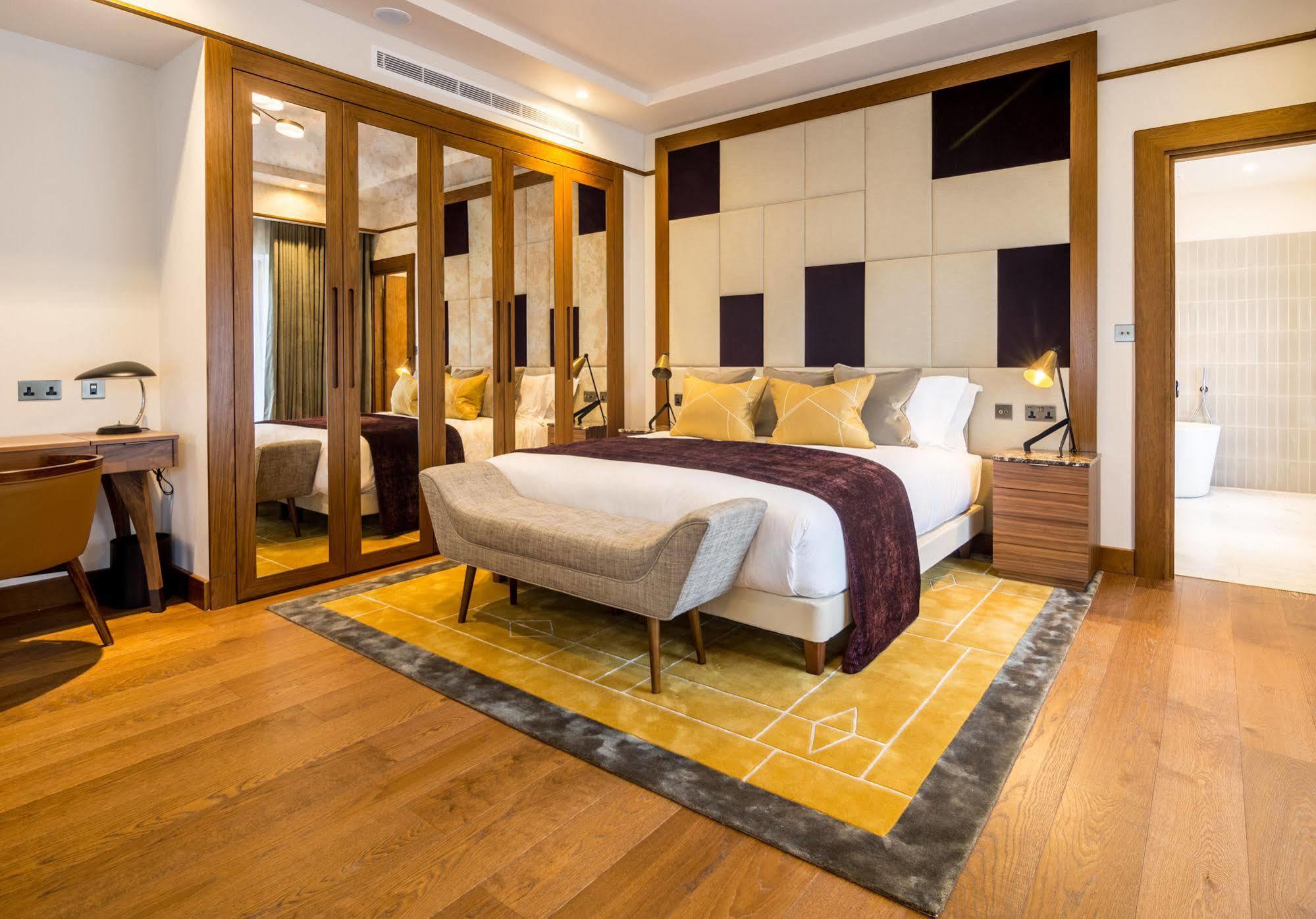 Hotel Devonshire Club & 5*