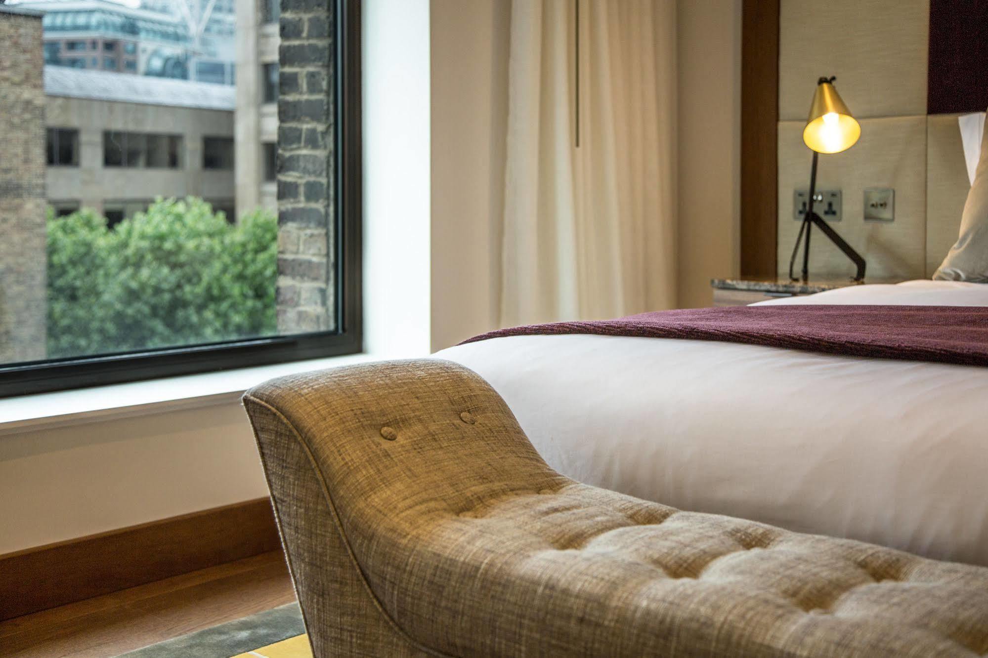 Hotel Devonshire Club & London