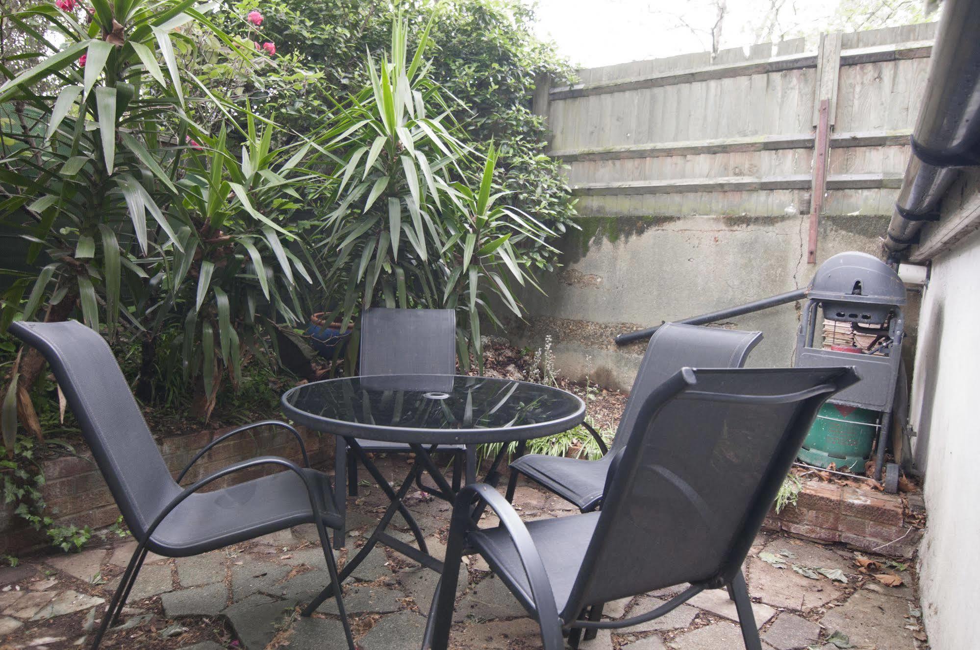Piccadilly Apartment