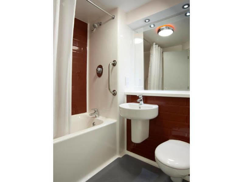 Travelodge Chigwell Hotell London