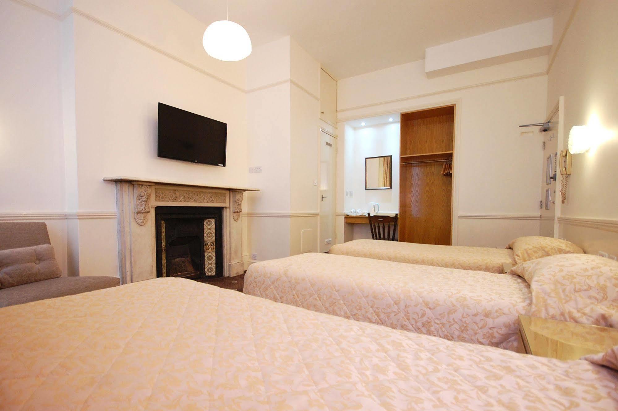 Jesmond 2*