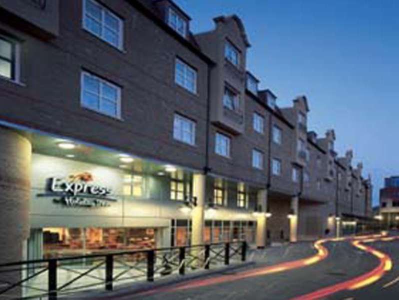 Hotel Express London-hammersmith By Ihg 3*
