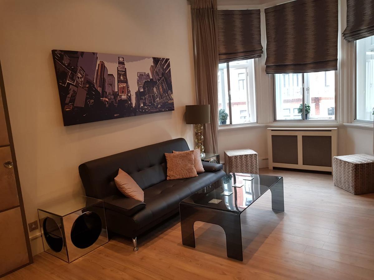 18 Hans Crescent Leilighet London