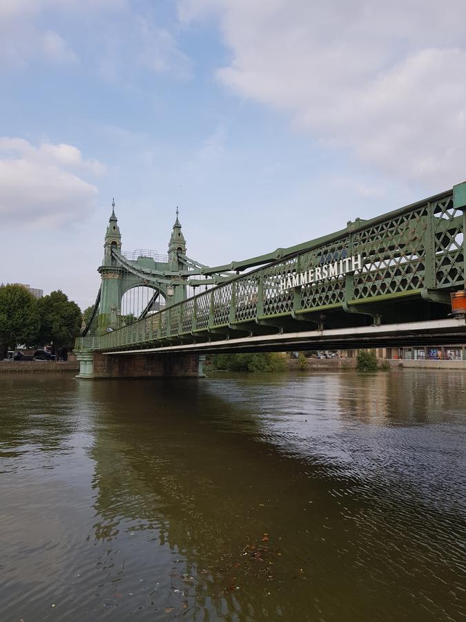 Kew Bridge Penthouse *