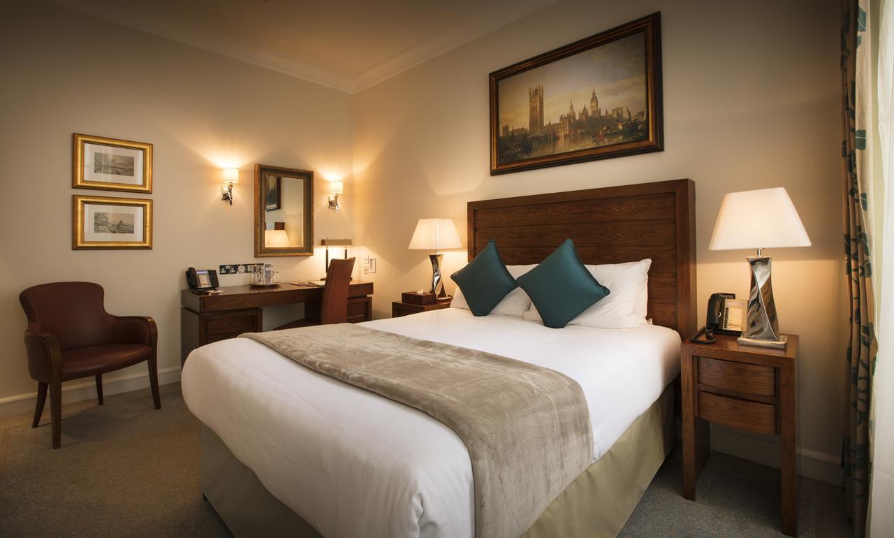 The Royal Horseguards Hotel, 4*