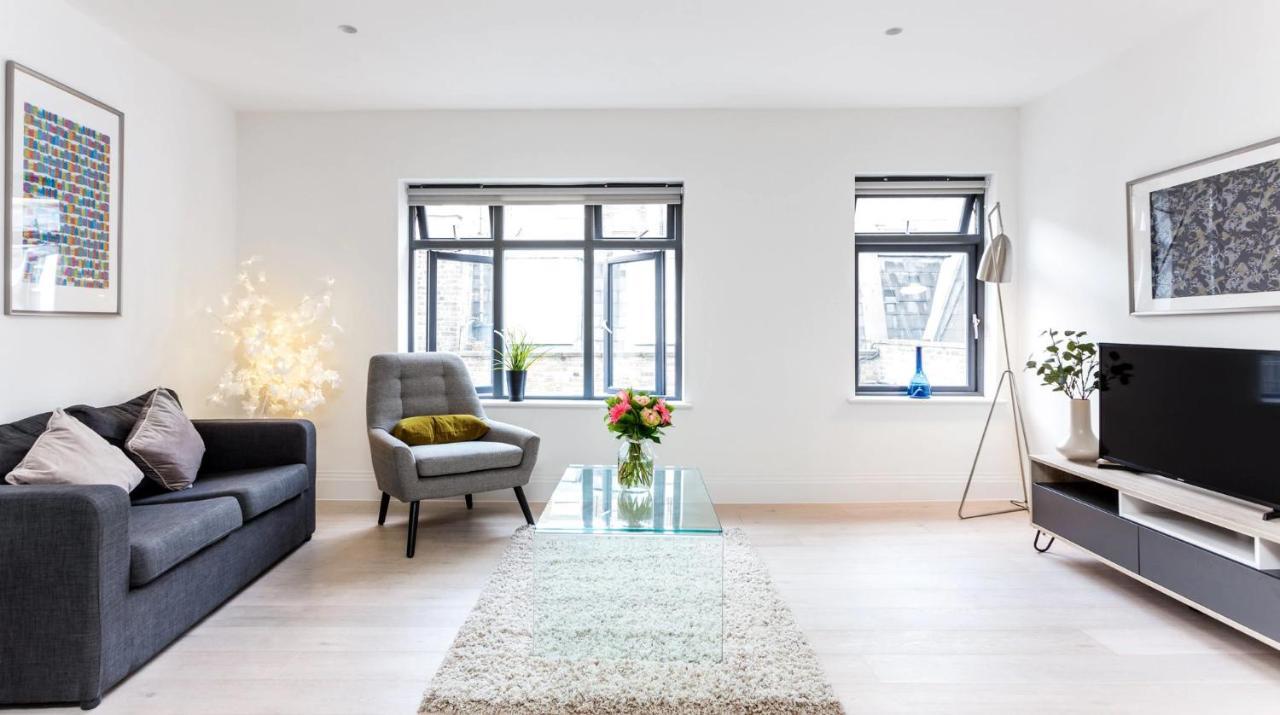 Oxford Circus Apartment *