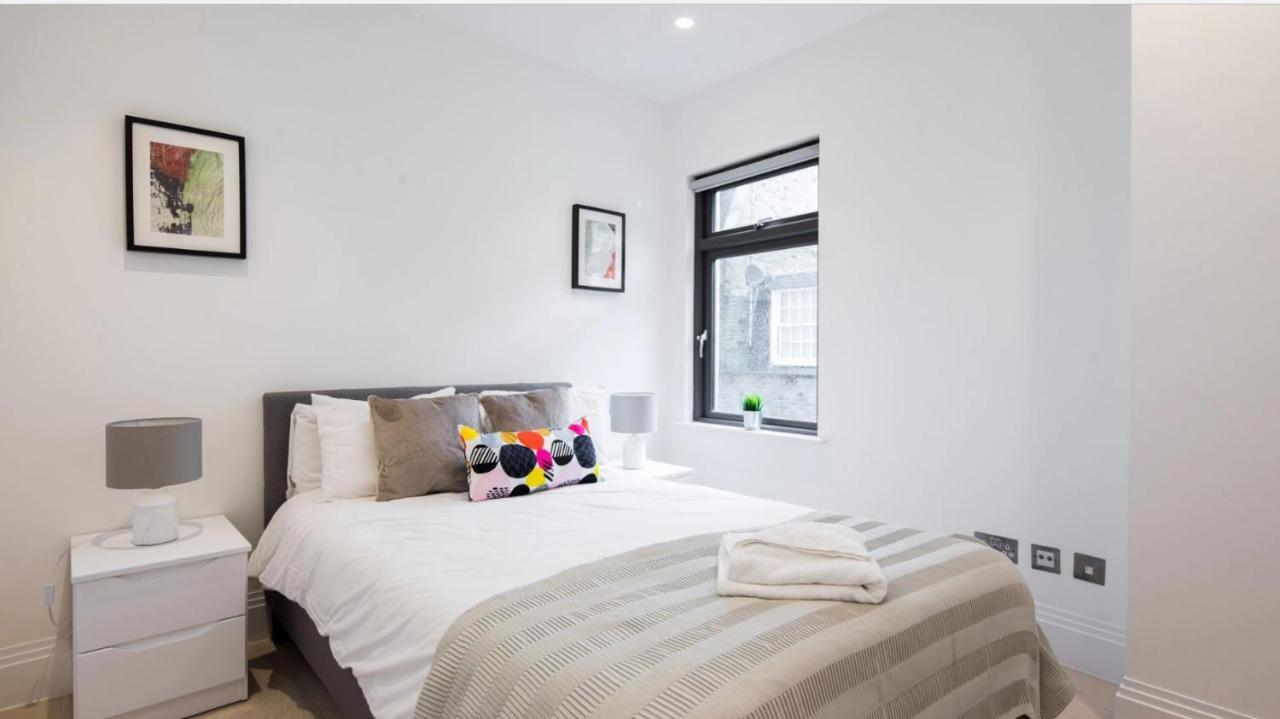 Oxford Circus Apartment