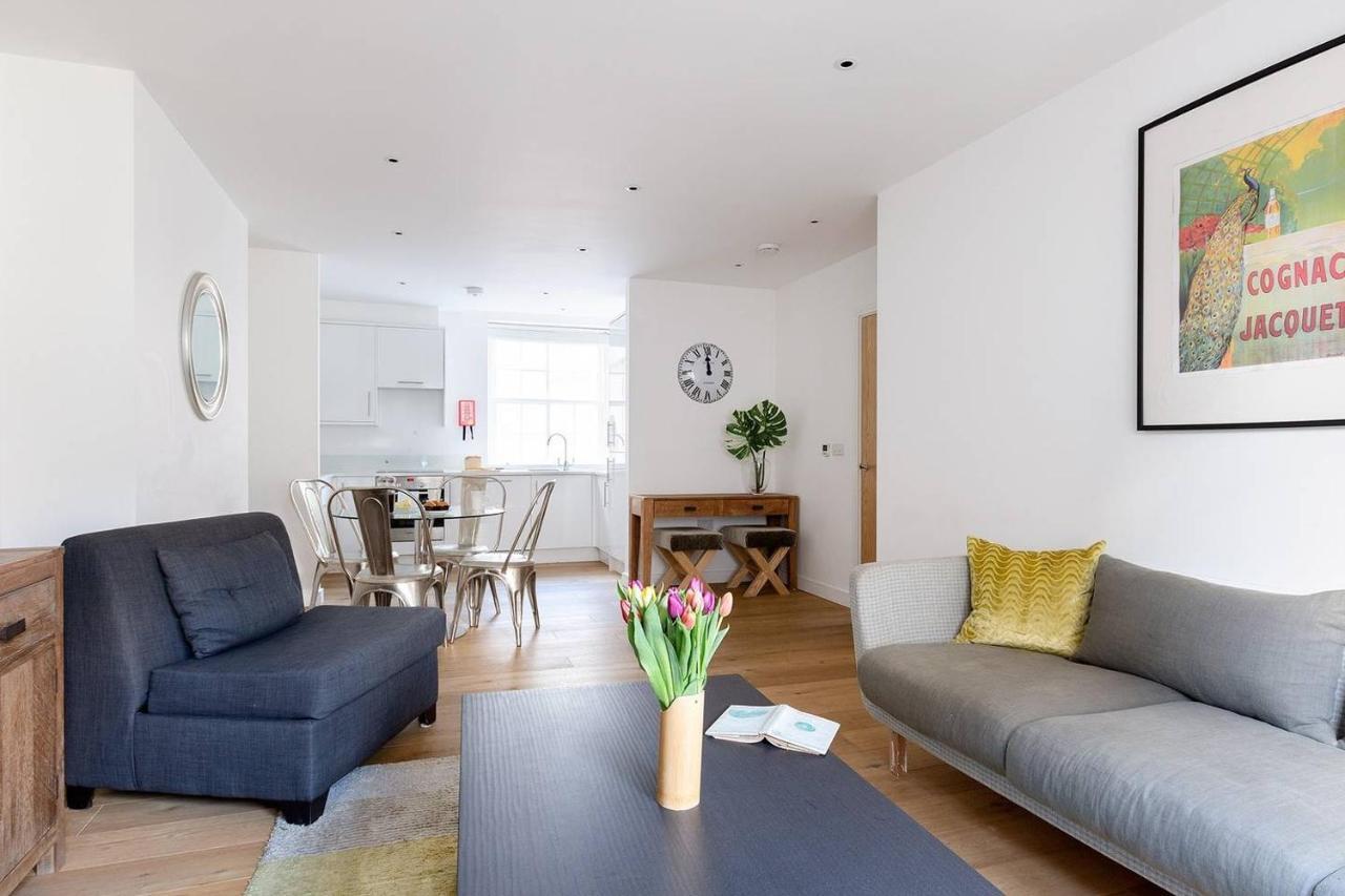 Apartment Urban Lovat Lane London