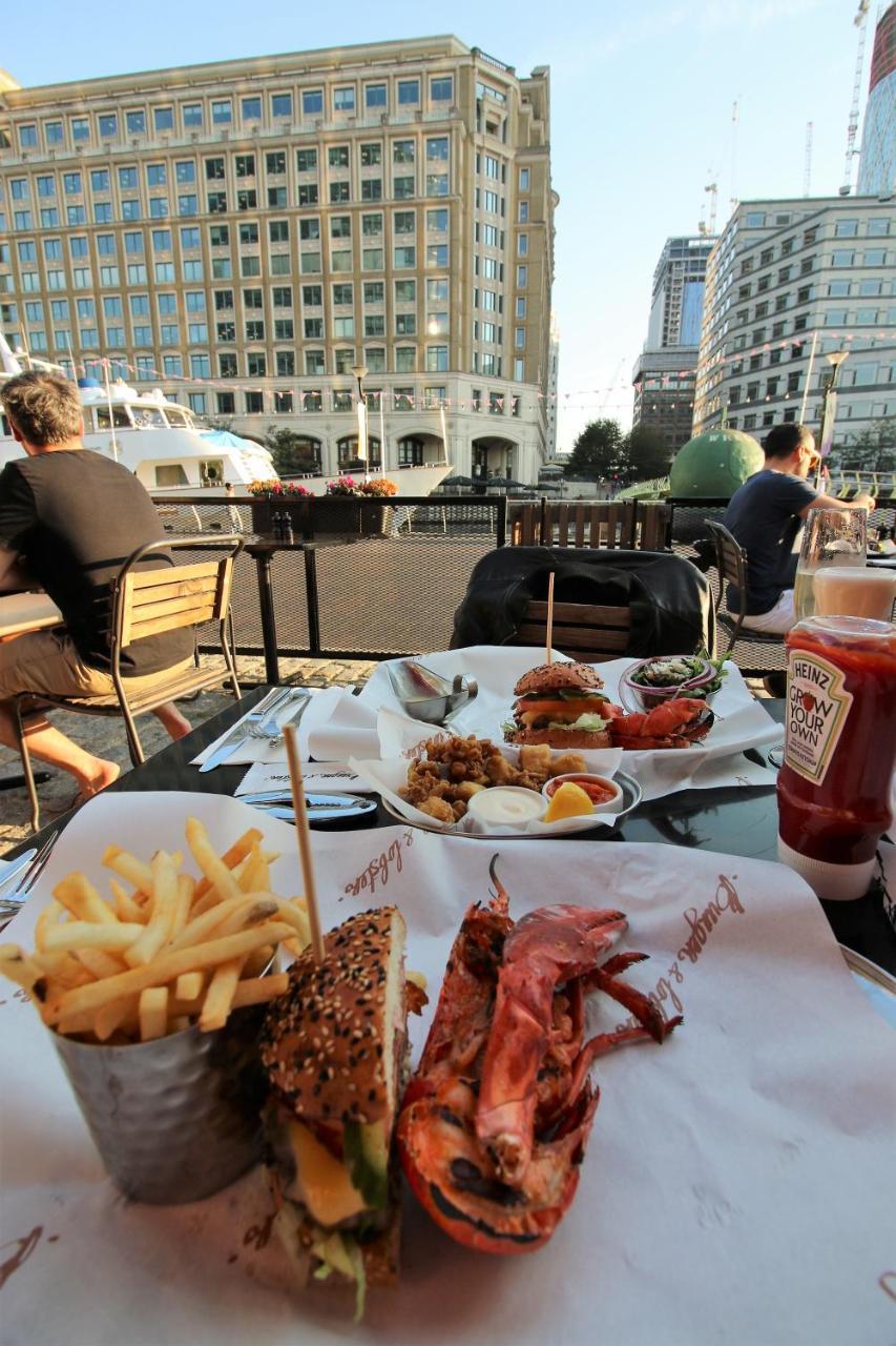 Canary Wharf Luxury River View 4* London