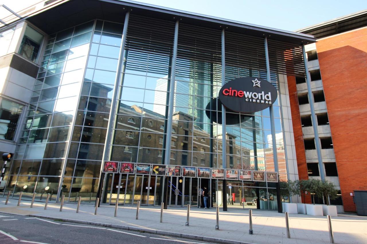 Hotel Canary Wharf Luxury River View 4*