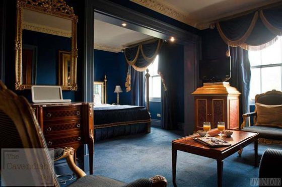 No.6 Beautifully Presented Seafront Apartment * London