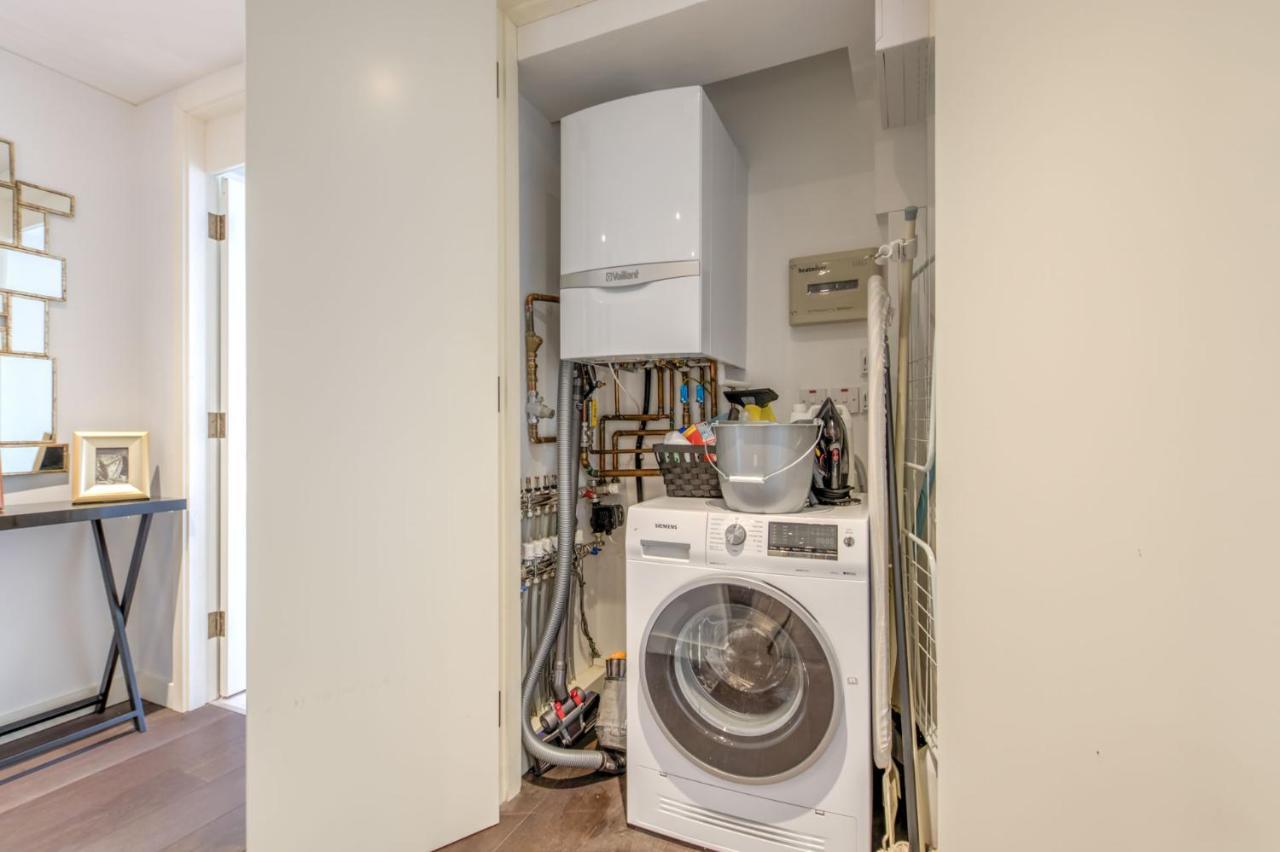 2 Bedrooms Sleeps 6 - Central Londen