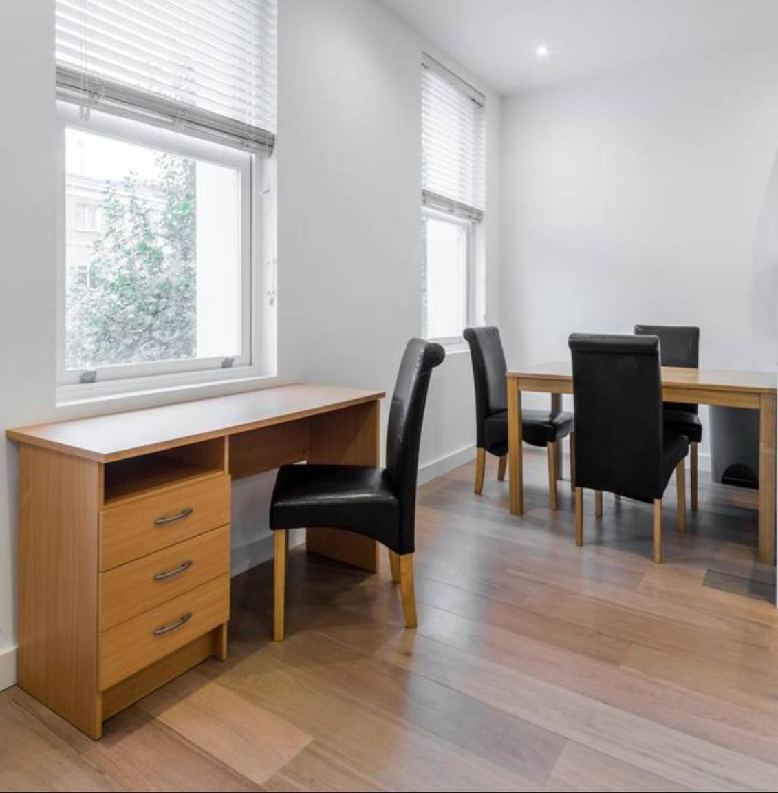Cosy Philbeach Gardens Gem Londen