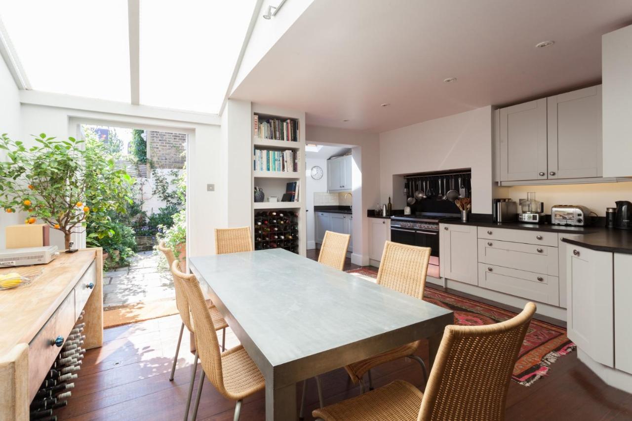 Afghan Road By Onefinestay London